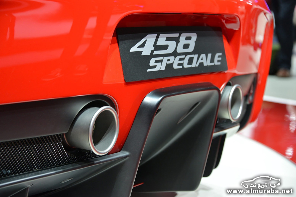 فيراري 458 النسخة الخاصة ذات الـ 597 حصان تكشف نفسها في معرض فرانكفورت Ferrari 458 Speciale 29